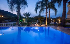 Villa Dimitris Apartments & Bungalows