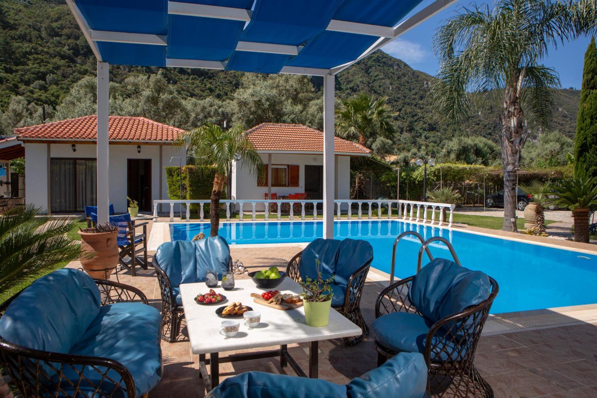 Villa Dimitris Apartments & Bungalows Frínion Екстериор снимка